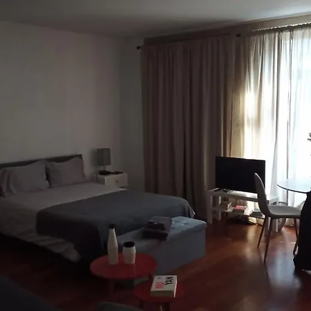 Flores Apartment Porto
